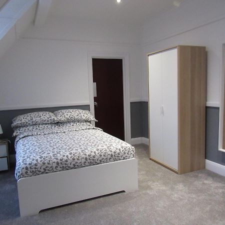 Pear Tree Inn Welwyn Garden City Bagian luar foto